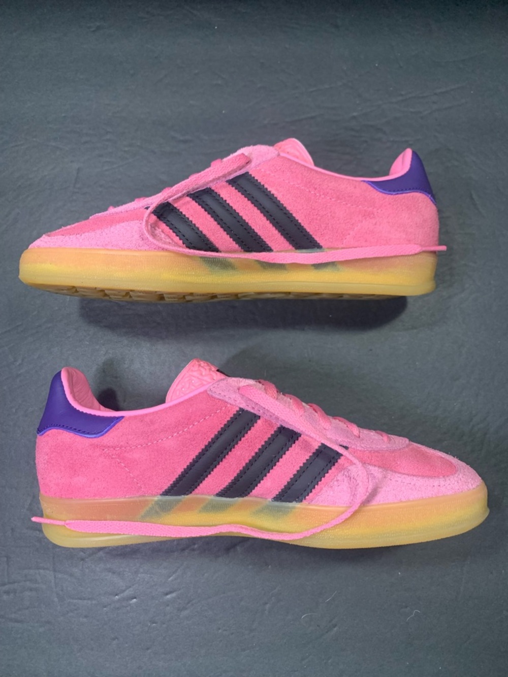 Adidas Gazelle Women’s Pink Black Blue Suede Sneakers Shoe Size- 7.5 - Picture 2 of 9